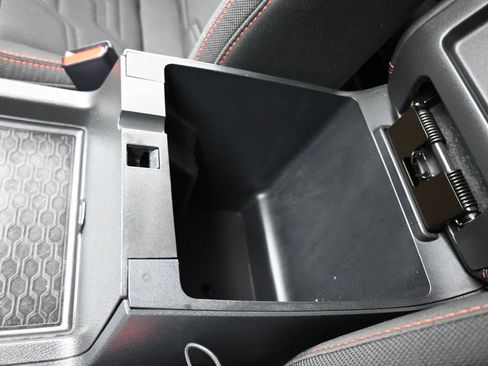 Used 2023 Nissan Frontier PRO-4X w/ Technology Package image 25