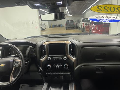 Used 2022 Chevrolet Silverado 1500 High Country image 22