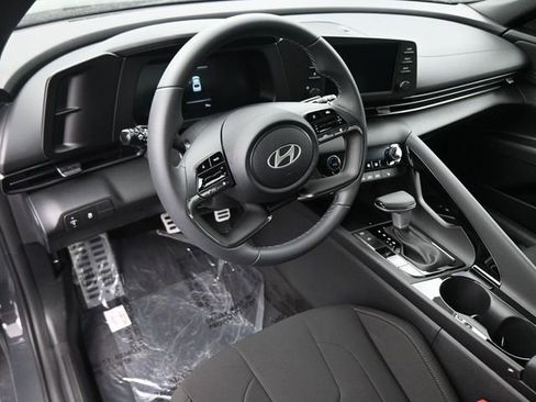 New 2026 Hyundai Elantra SEL Sport image 16