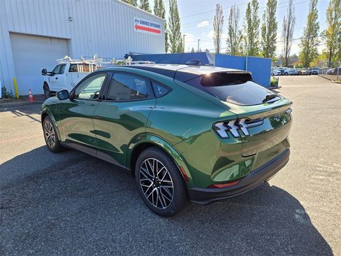 New 2025 Ford Mustang Mach-E Premium image 7