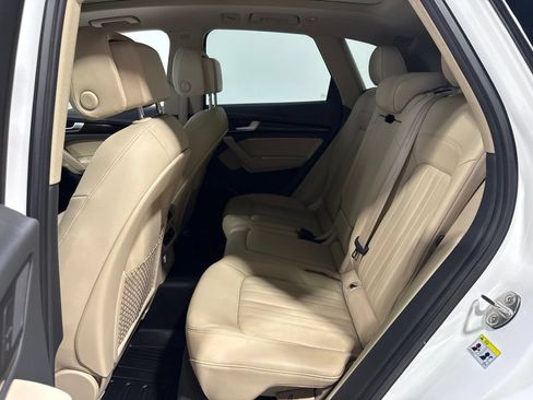 Used 2020 Audi Q5 2.0T Premium AWD/4WD image 30