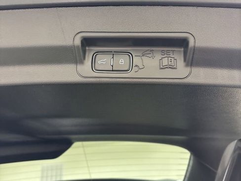 Used 2022 Ford Explorer ST w/ Equipment Group 401A AWD/4WD image 10