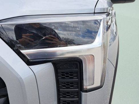 New 2026 Toyota Tundra SR5 AWD/4WD image 9