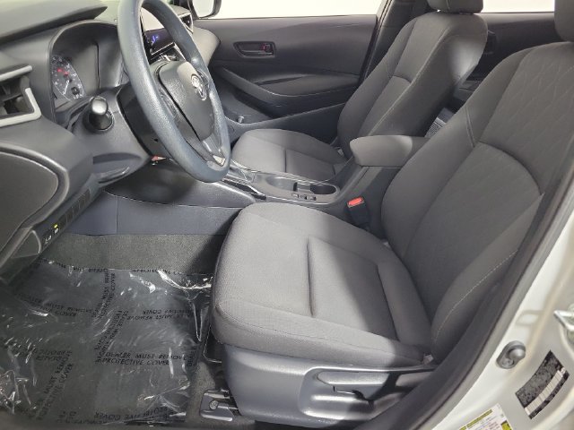Used 2024 Toyota Corolla LE FWD image 19