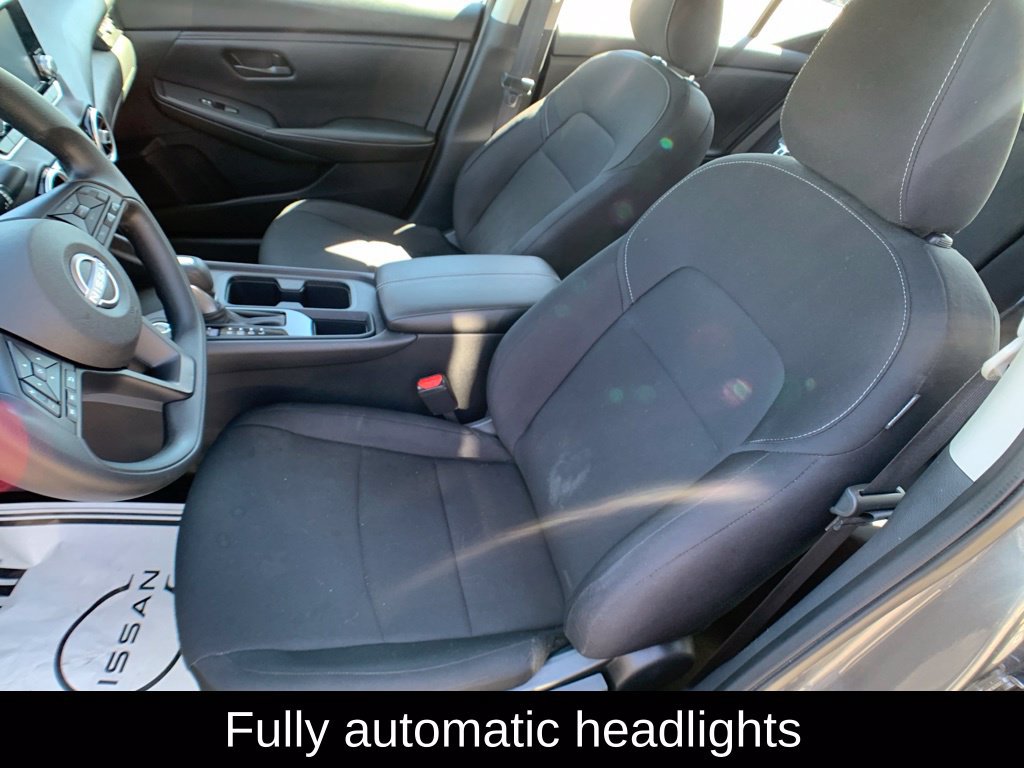 Used 2025 Nissan Sentra S FWD image 15