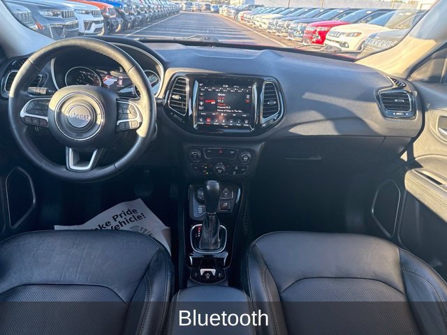 Used 2018 Jeep Compass Limited w/ Navigation Group AWD/4WD image 8