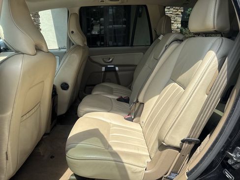 Used 2013 Volvo XC90 3.2 AWD/4WD image 4