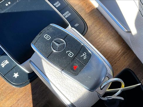 Certified 2022 Mercedes-Benz GLE 350 image 15