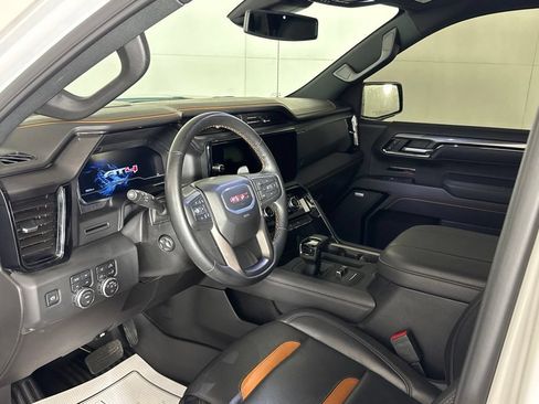 Certified 2025 GMC Sierra 1500 AT4 AWD/4WD image 10