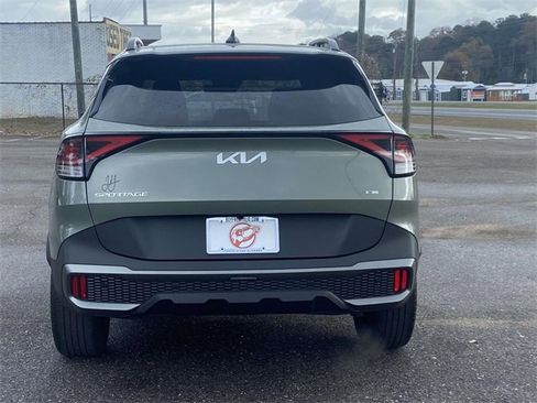 Used 2024 Kia Sportage X-Line w/ X-Line Premium Package image 4