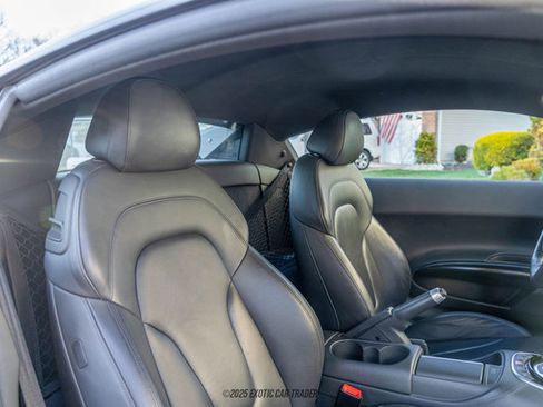 Used 2014 Audi R8 V8 image 44