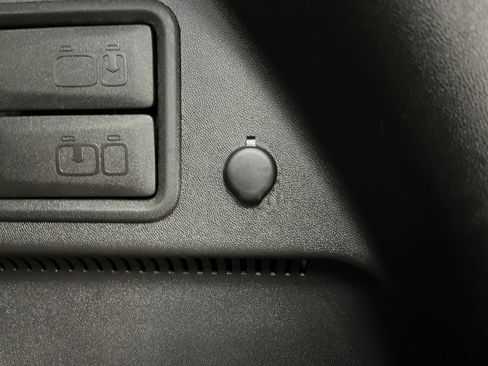 Certified 2024 Chevrolet Equinox LT image 23