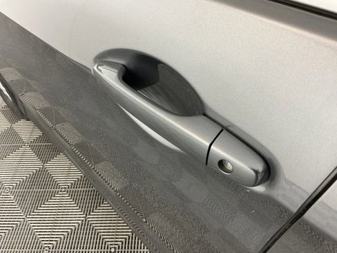 Used 2012 Honda CR-V EX-L image 11