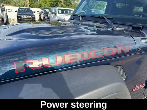 Used 2025 Jeep Wrangler Unlimited Rubicon AWD/4WD image 21