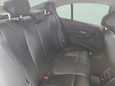Used 2015 BMW 320i xDrive Sedan AWD/4WD image 17