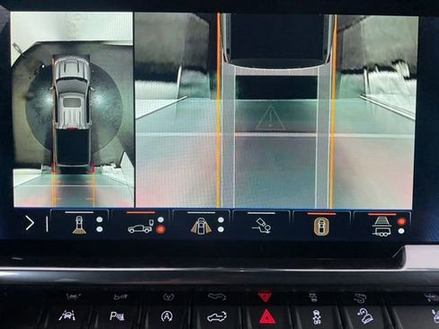 New 2026 Chevrolet Silverado 1500 LT w/ Z71 Off-Road Package image 17