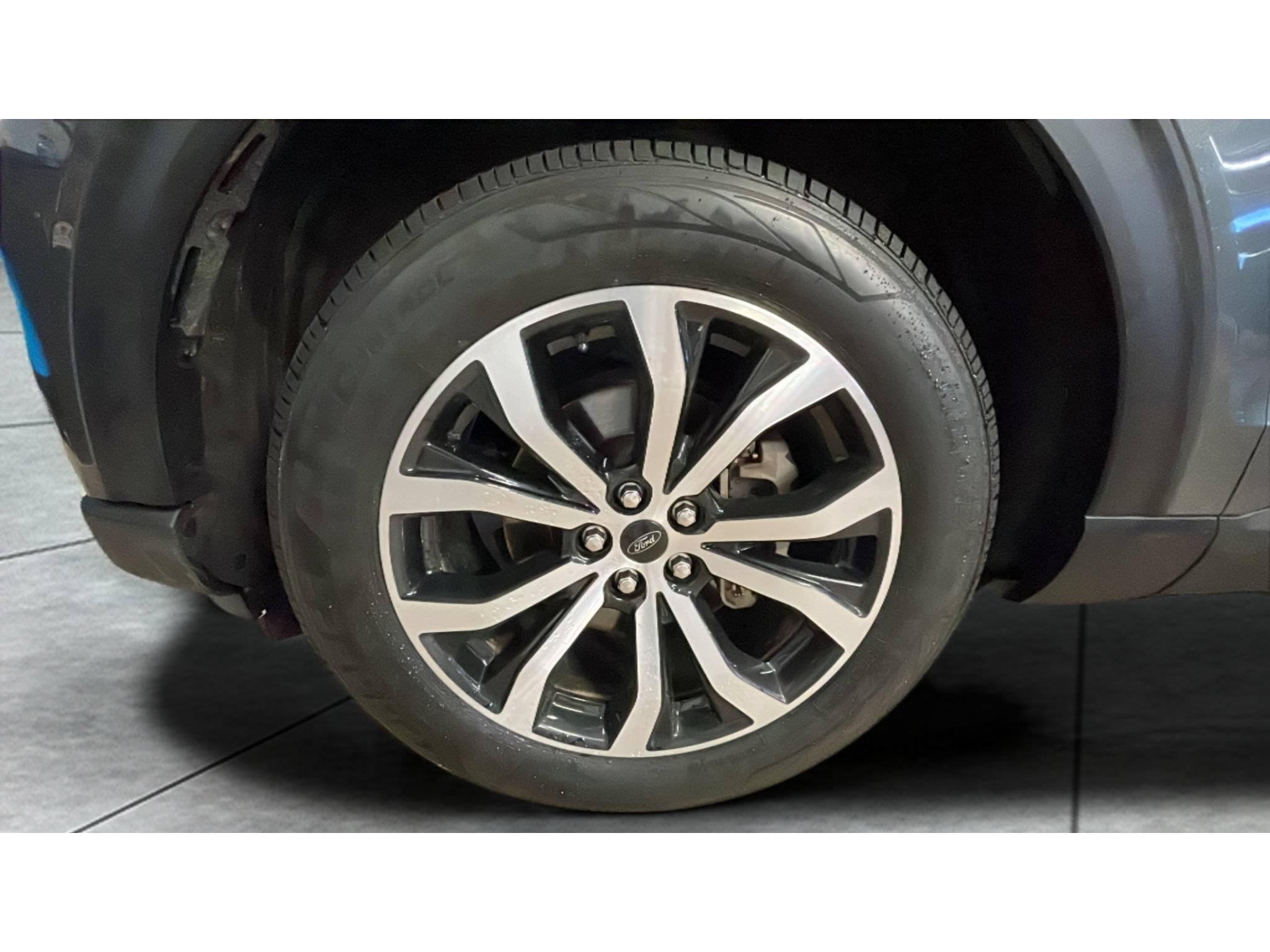 Used 2025 Ford Explorer ST-Line AWD/4WD image 21