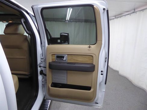Used 2011 Ford F150 Lariat w/ Lariat Plus Pkg image 33