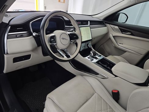 Used 2021 Jaguar F-PACE S image 16