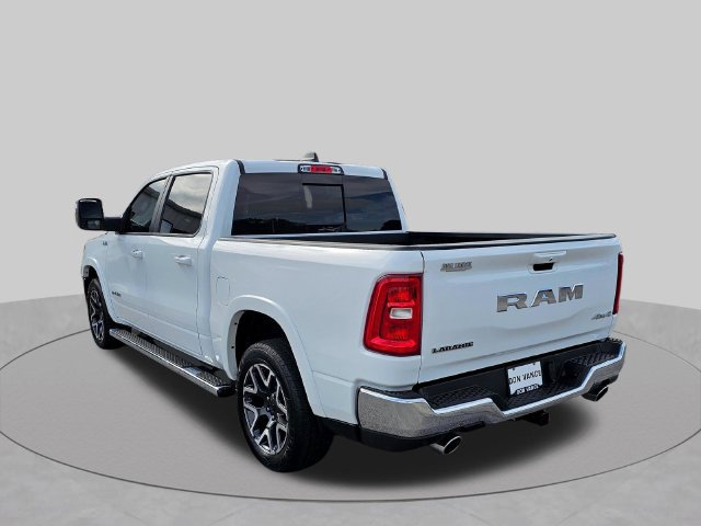 Used 2025 RAM 1500 Laramie AWD/4WD image 3