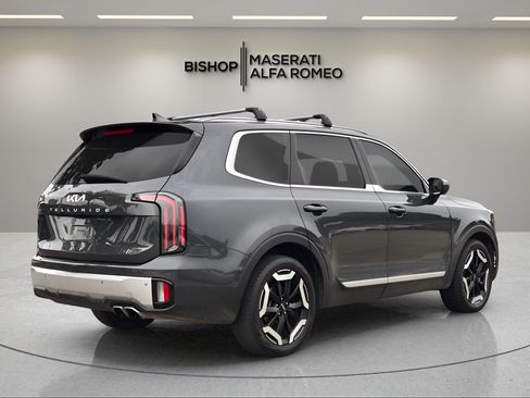 Used 2024 Kia Telluride EX FWD image 6