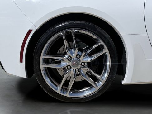 Used 2014 Chevrolet Corvette Stingray Convertible w/ 3LT Preferred Equipment Group image 10