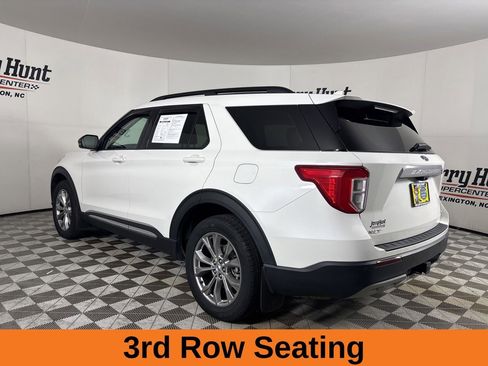 Used 2023 Ford Explorer XLT w/ Equipment Group 202A AWD/4WD image 7