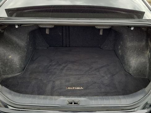 Used 2023 Nissan Altima 2.5 SV FWD image 32
