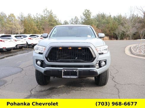 Used 2019 Toyota Tacoma SR5 image 2