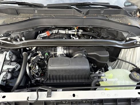 New 2025 Ford Explorer Base image 20