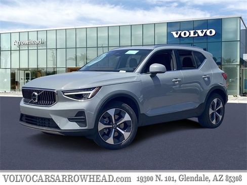 New 2025 Volvo XC40 B5 Core w/ Protection Package Premier image 1