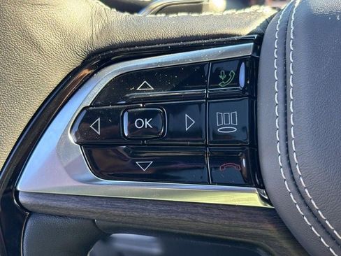 New 2025 Jeep Grand Cherokee Overland w/ Adv Protech Group III AWD/4WD image 11