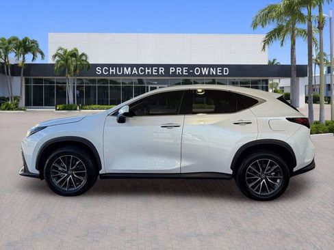 Used 2025 Lexus NX 350 AWD w/ Accessory Package (Z2) image 4