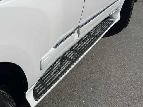 Used 2016 Lexus GX 460 w/ Premium Package image 6