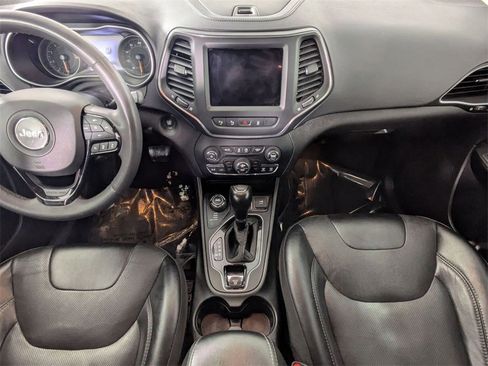 Certified 2023 Jeep Cherokee Altitude Lux image 24