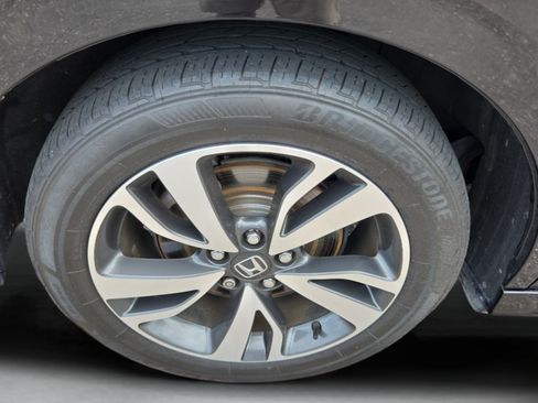 Used 2023 Honda Odyssey Touring image 36