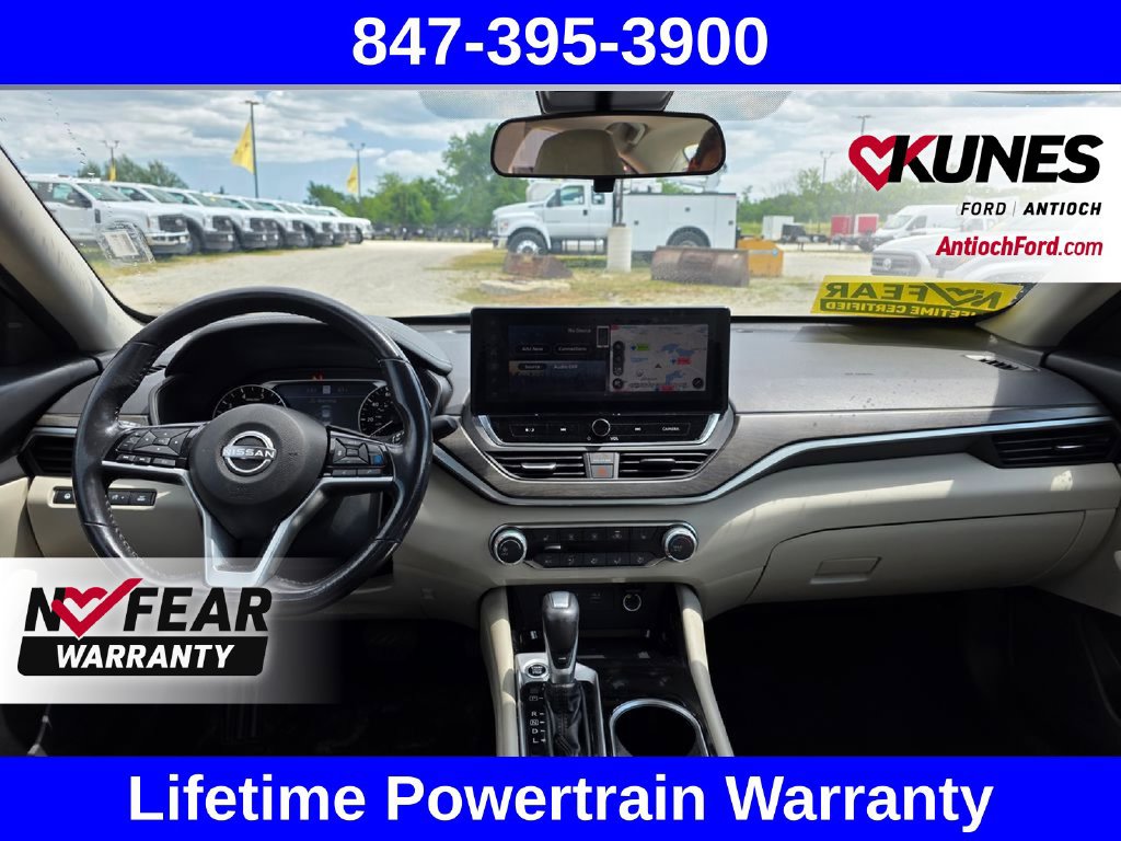 Used 2024 Nissan Altima 2.5 SV w/ SV Premium Package FWD image 19