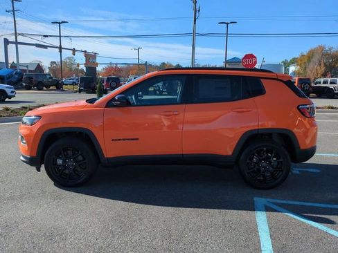 New 2026 Jeep Compass Latitude image 7