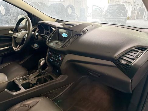 Used 2018 Ford Escape SEL image 12