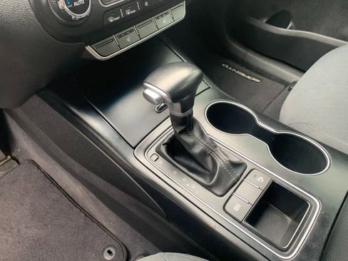 Used 2019 Kia Sorento FWD w/ LX Convenience Package image 15
