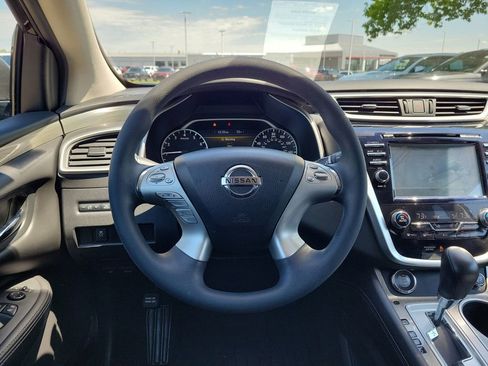 Used 2017 Nissan Murano S w/ Navigation Package AWD/4WD image 13