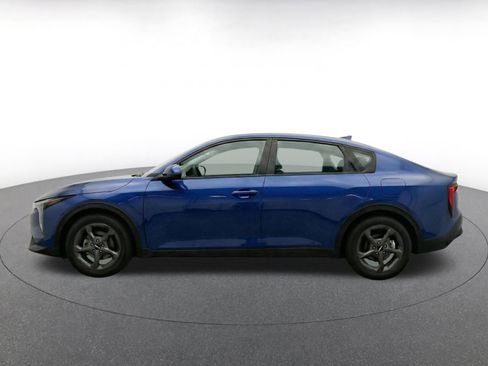 Used 2025 Kia K4 FWD image 4