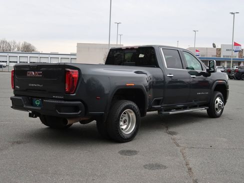 Certified 2023 GMC Sierra 3500 Denali image 5