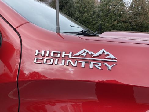 Used 2022 Chevrolet Silverado 1500 High Country w/ High Country Premium Package image 48