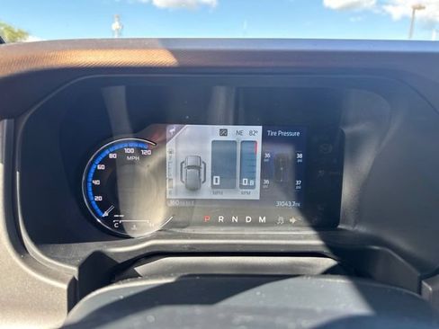 Used 2023 Ford Bronco Outer Banks AWD/4WD image 15