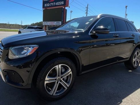 Used 2019 Mercedes-Benz GLC 300 image 4