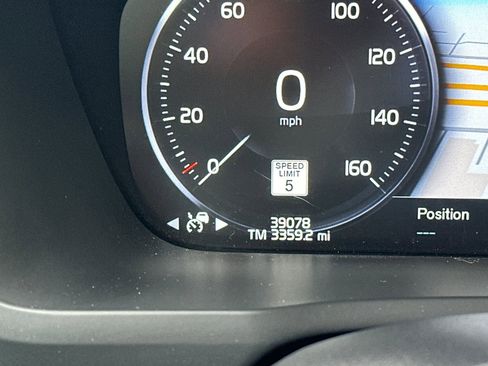 Certified 2022 Volvo XC90 T8 R-Design w/ Advanced Package image 29