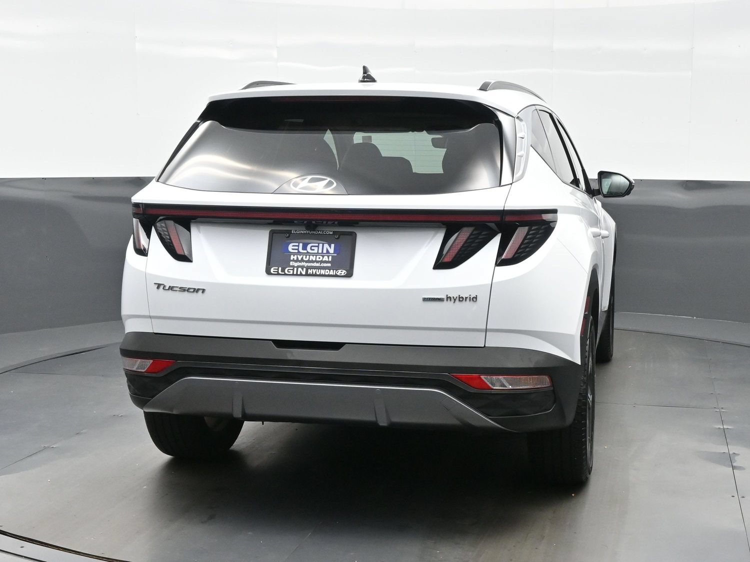 Certified 2024 Hyundai Tucson Limited AWD/4WD image 5