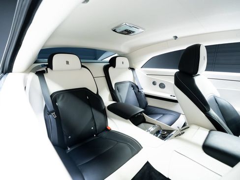 Used 2024 Rolls-Royce Spectre w/ Spectre Launch Package AWD/4WD image 48