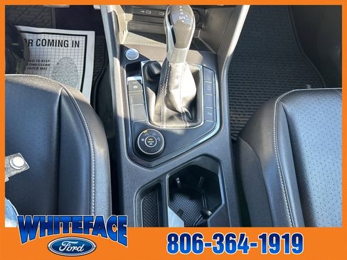 Used 2022 Volkswagen Tiguan SE R-Line image 27